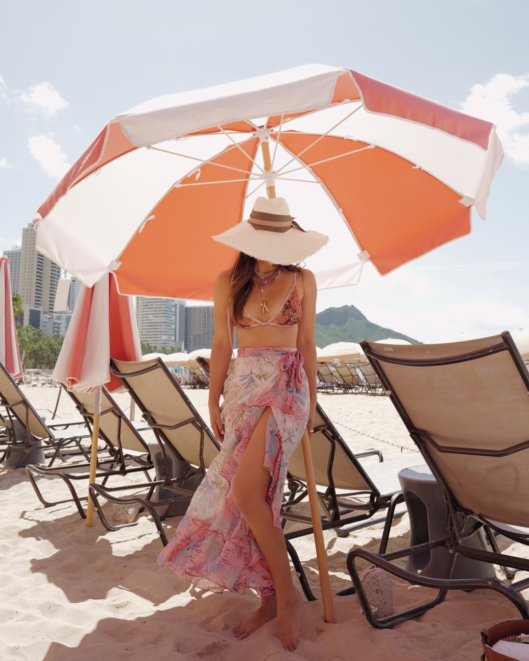 A day at the pink palace 💗 @royal_hawaiian