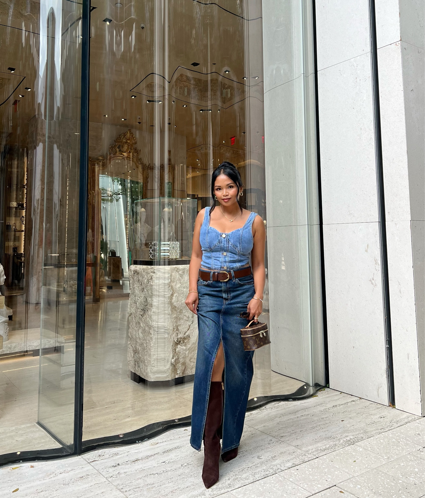 Denim on denim with brown accents fall outfit #fallootd #denimoutfits #brownsuedeboots

#LTKSeasonal #LTKStyleTip #LTKSaleAlert