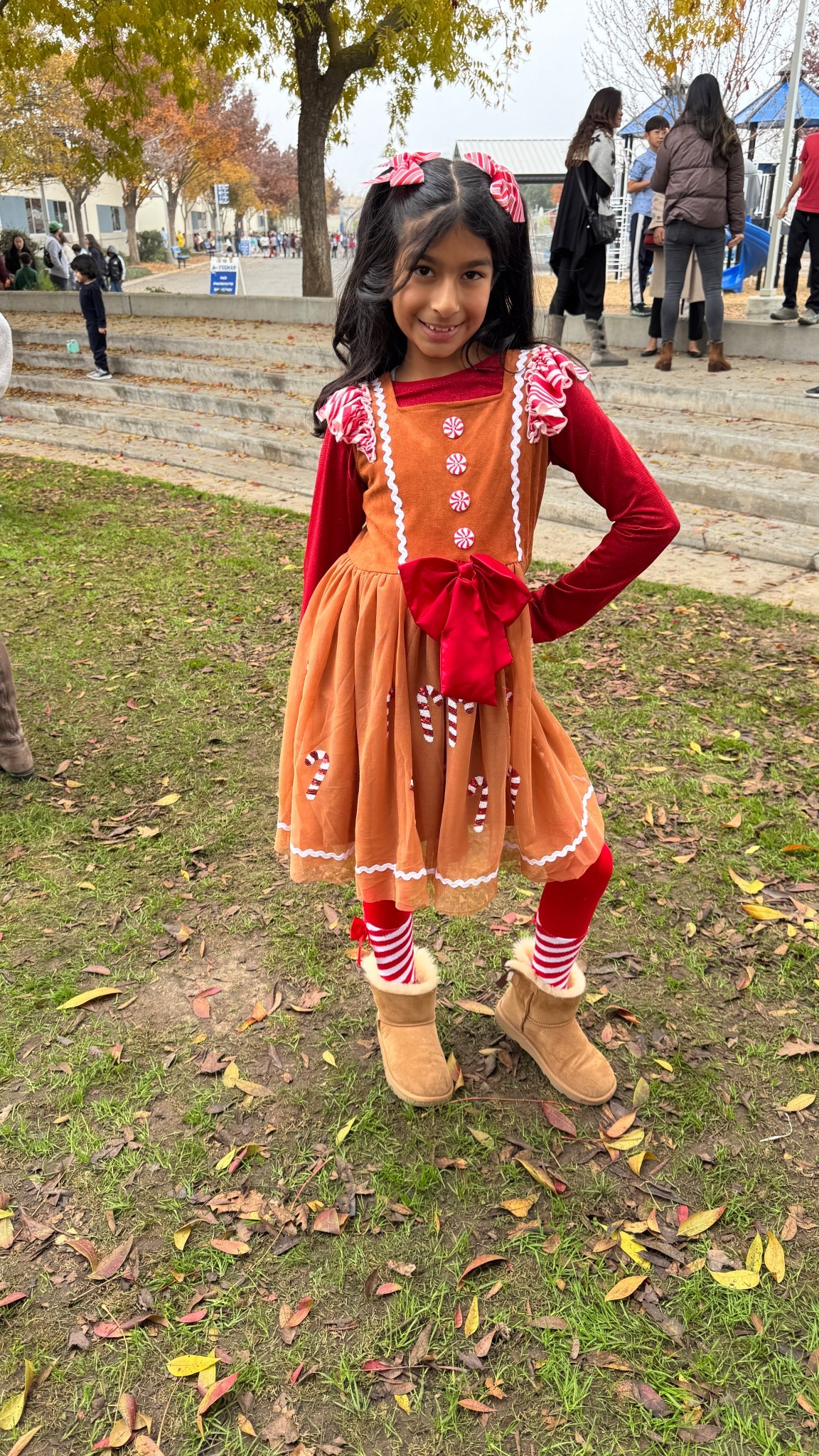 My daughter wore the cutest gingerbread dress for her winter school recital! 

#LTKHoliday #LTKKids #LTKSeasonal