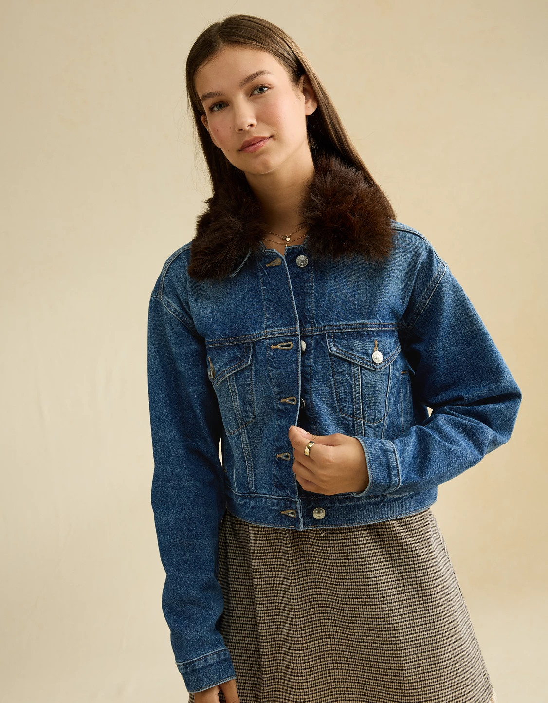 AE Cropped Fur Collar Denim Jacket | American Eagle Outfitters (US & CA)