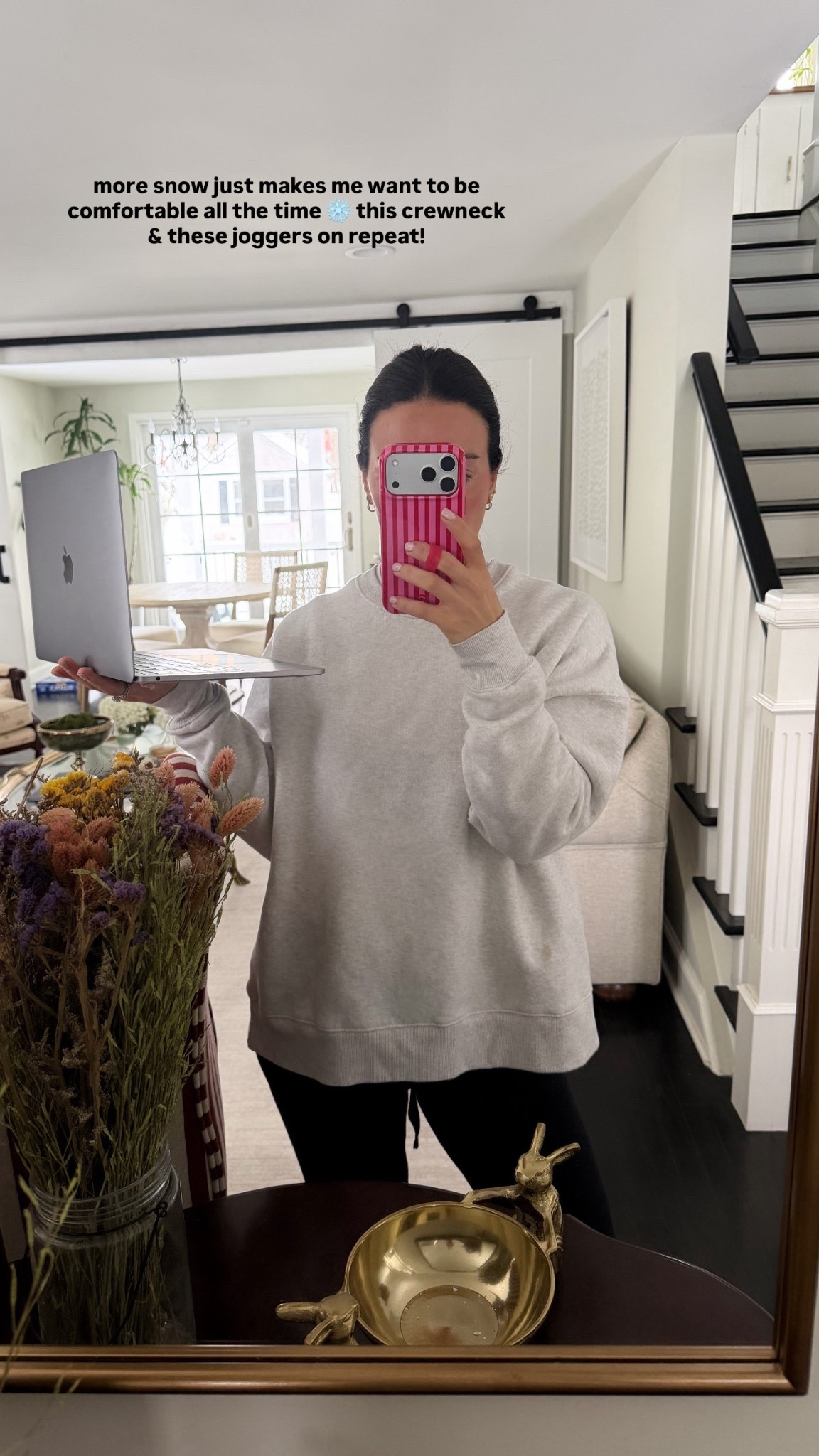 comfy cozy in this snowy weather! I'm in a M in crewneck and small joggers.

use code LARAS10 on Loopy website!

#LTKPetite #LTKootd