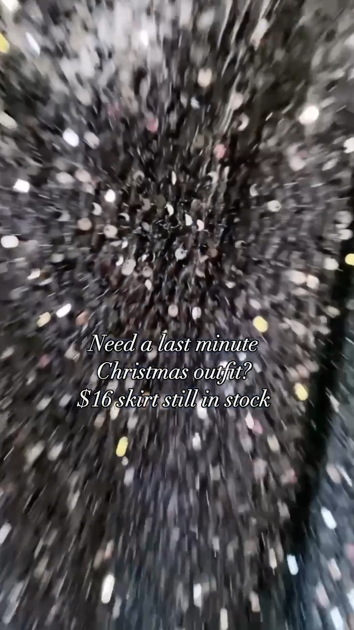 Holiday party
Last minute Christmas outfit 

#LTKWatchNow #LTKParties #LTKHoliday