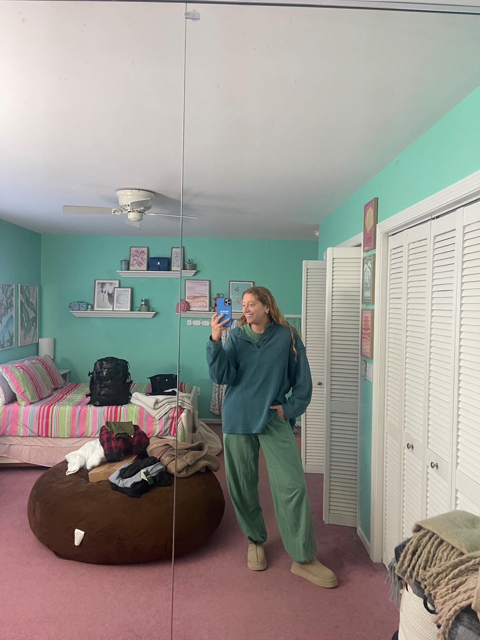 November 4th travel fit 

#LTKTravel #LTKMidsize #LTKTall