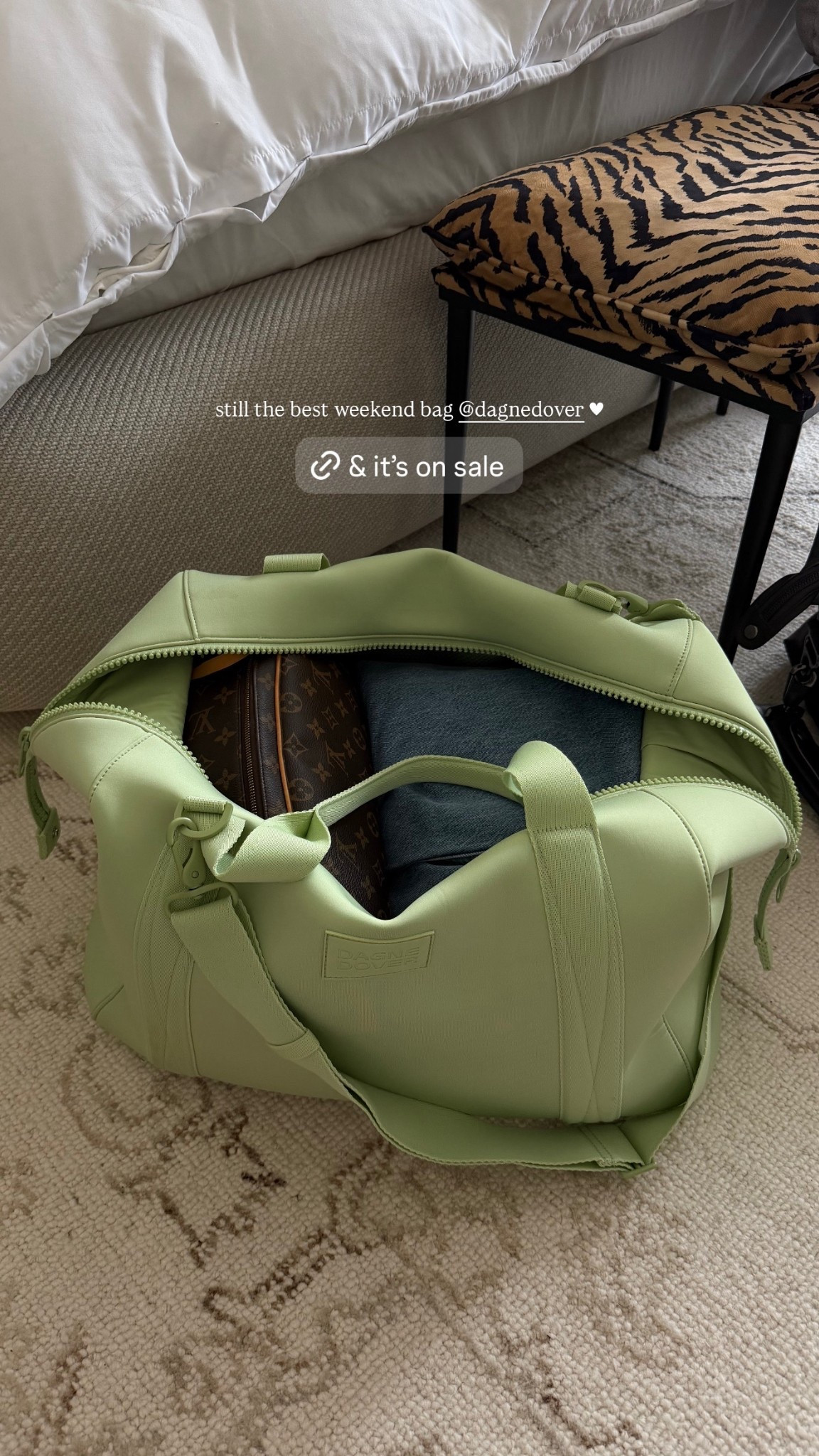 Xl weekender duffle on sale 

#LTKMothersDay #LTKTravel #LTKSaleAlert