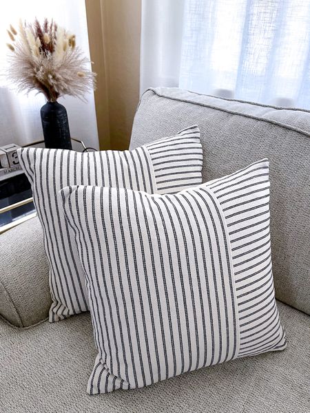 Very nice throw pillow covers from Amazon. Set of 2 for $12.98




Farmhouse pillow covers, Amazon home decor, living room, bedroom decor, bed decor, sofa decor

#LTKhome #LTKSeasonal #LTKfindsunder50