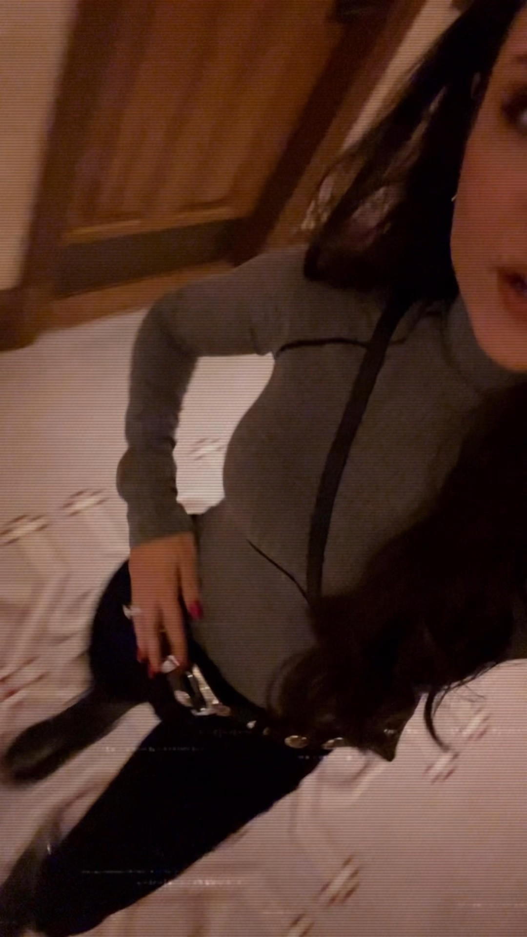 Easy dinner look on the slopes - obsessed with this turtleneck and these are my go to skinny jeans 

#LTKStyleTip #LTKSeasonal #LTKTravel