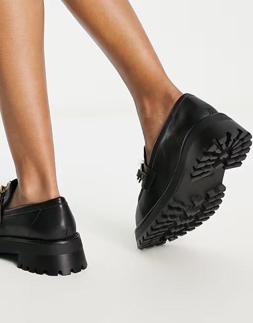 Stradivarius Wide Fit chunky flat loafers with chain detail in black | ASOS (Global)