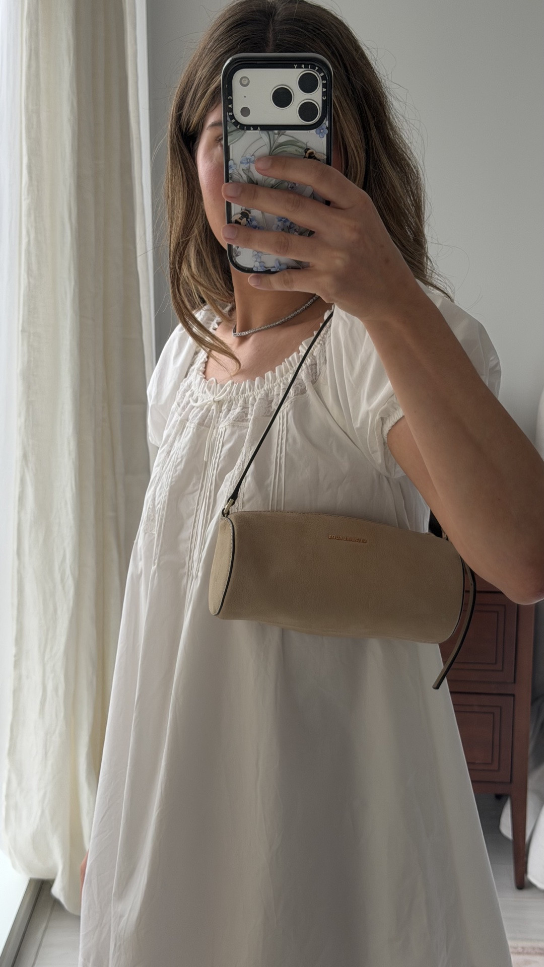 These are the accessories I can’t stop wearing, especially the Izzy Small Nubuck Barrel Pochette!!!! @michaelkors-us #michaelkors #mkpartner @ltk #liketkit