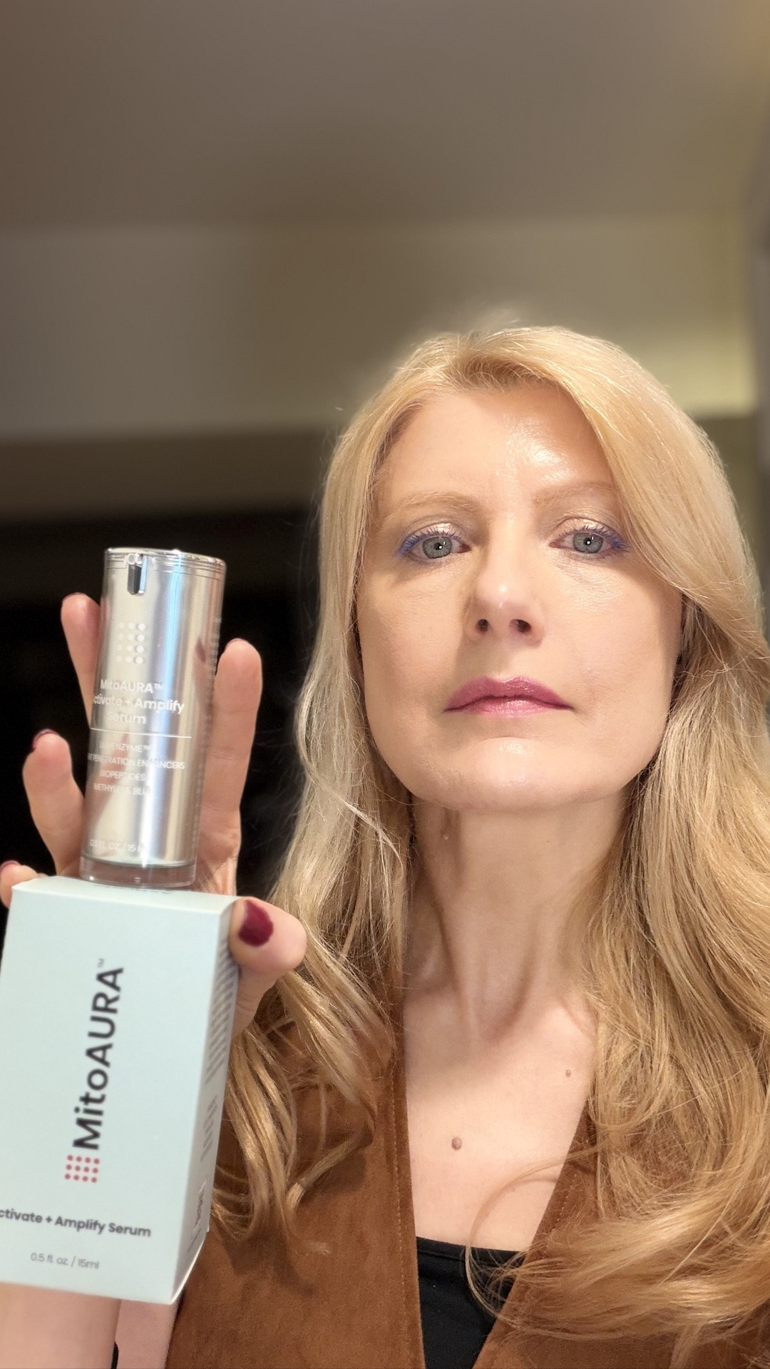 ✨ Curious about red light therapy… but have sensitive skin? 👀
That’s me exactly. So I started with something smarter → MitoAURA™ Activate + Amplify Serum (BioPhotonic Skincare™) 💡

This isn’t just another serum… it’s designed at the intersection of photobiology + skin science — with ingredients selected specifically for how they interact with light ✨

💙 How to use it:
• Apply on clean skin right before red light sessions
• Pair with devices like MitoGLOW (face mask)
• Or panels like MitoPRO X / MitoADAPT / MitoPRO+ on face + neck

BUT here’s what I love 👇
You don’t even need a device to use it

This is a high-performance daily serum on its own 🙌

✨ What it’s designed to do:
An antioxidant-rich formula that helps support your skin before + after light exposure, maintain a balanced oxidative environment, and improve the look of smoother, more radiant skin

🧬 The “5 Pillars” behind the formula:
• Thermus thermophilus ferment → supports visible skin resilience
• Methylene Blue → a longevity-focused molecule studied in light-related research
• Spirulina → antioxidant-rich, helps promote a fresh, energized glow
• LUMENZYME™ → marine-derived, light-responsive innovation
• Antioxidant complex → helps defend against daily environmental stressors

✨ What makes it different:
This is light-responsive skincare, meaning it’s designed to work with red light therapy and natural light exposure

⚠️ Important:
This is NOT a sunscreen → always use SPF ☀️

I received this gifted and this is step one of my journey…
👉 Next step: I’m planning to test the MitoGLOW™ LED Red Light Therapy Mask (with Blue, Yellow, Red + Near Infrared LEDs) 👀

From what I’ve seen, it’s designed to deliver a more advanced multi-wavelength treatment compared to typical LED masks… so I’m excited to test it ✨

I’ll share what I choose + my results

If you’ve been curious but hesitant like me… this feels like a smart, skin-friendly place to start 💭

💸 Use my referral link for 5% off:
https://www.mitoredlight.com/PALOMA19807

Have you tried red light therapy yet? 👇✨

#gifted by @mitoredlightofficial #redlighttherapy #antiaging #mitoaura #mitoredlight

#LTKselfcare #LTKBeauty #LTKOver40