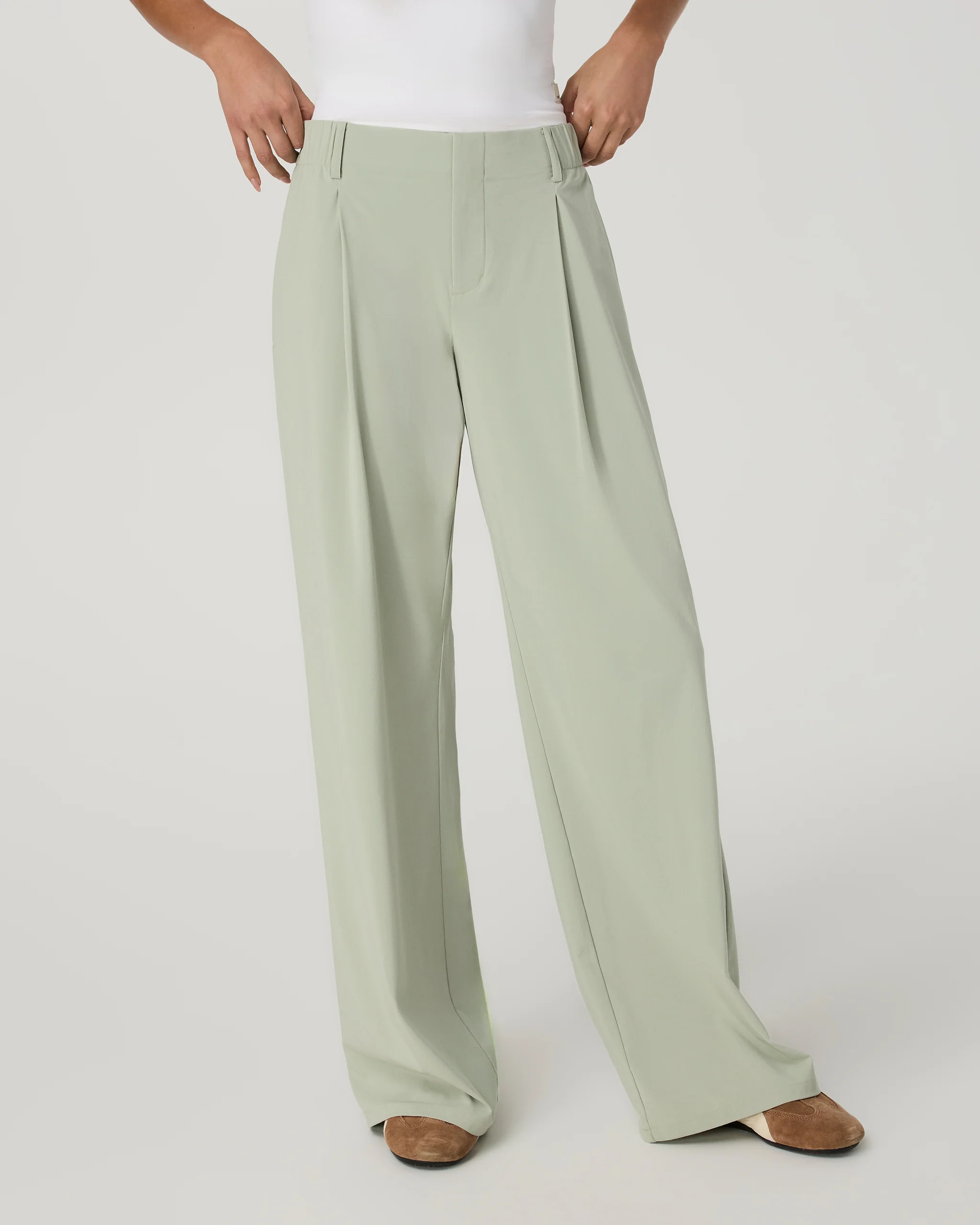 Women's Villa Everyday Wideleg Trouser - Long – Sweet Pea – Vuori | Vuori Clothing (US & Canada)