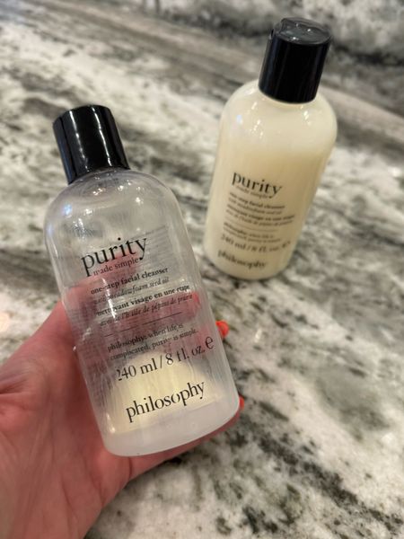 Best one step cleanser- remove makeup and cleanse . 30% off sitewide @lovephilosophy #lovephilosophy #philosophypartner