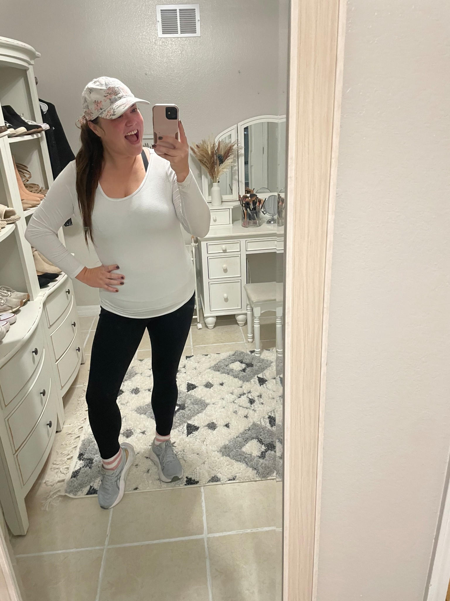 Loving this cute and easy ootd for spring!! So pretty  