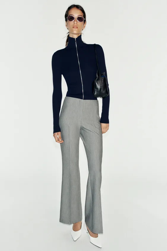 LOW-RISE FLARED TROUSERS | Zara UK