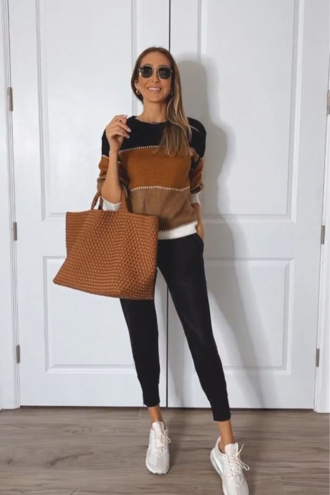 Loving this fall outfit idea
Fits true to size 
I'm wearing a size small 



#LTKStyleTip #LTKU #LTKSeasonal