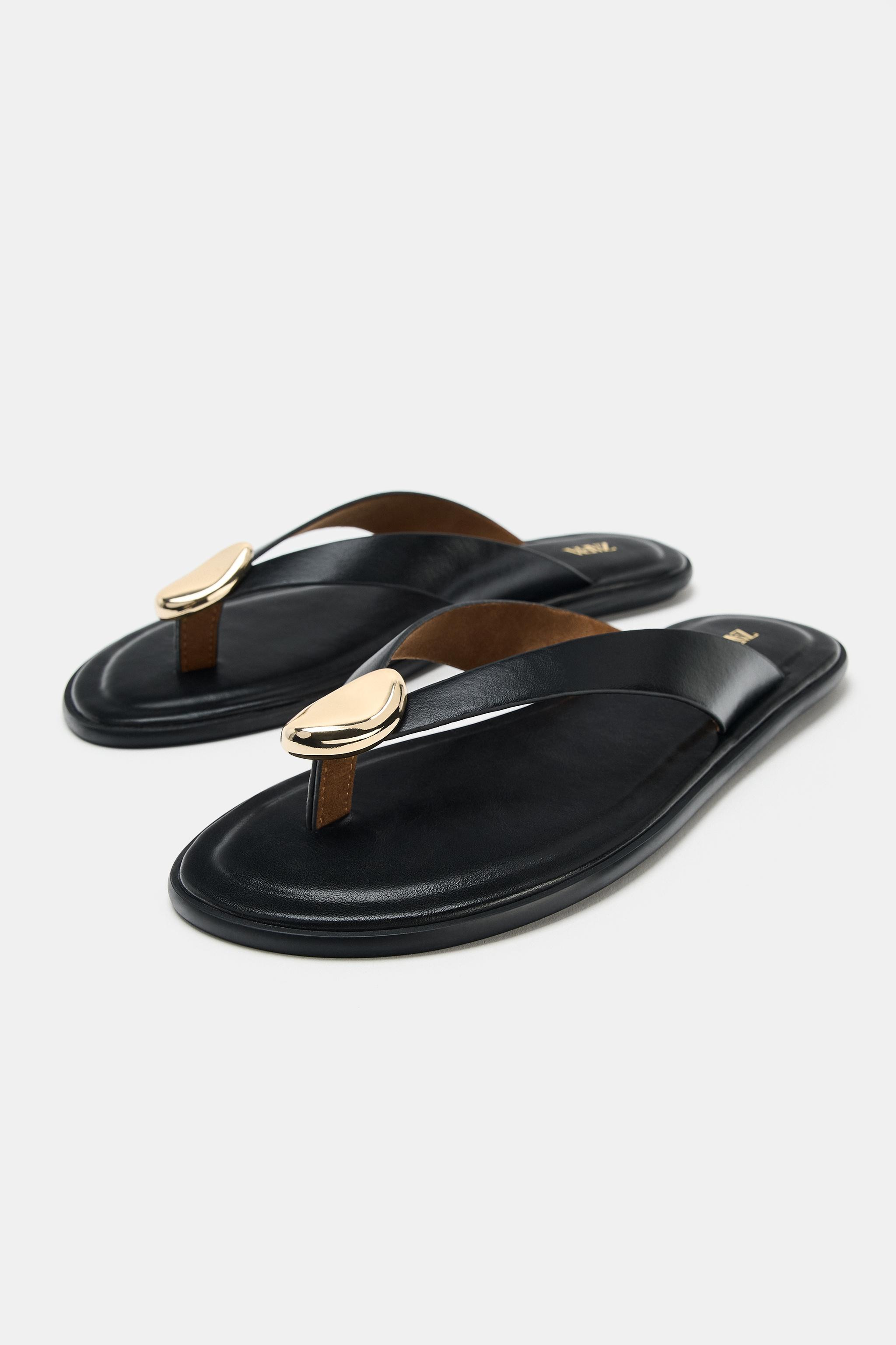FLAT SANDALS WITH METAL DETAIL | Zara UK