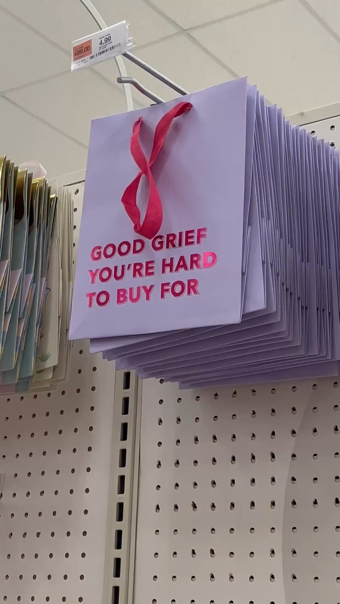 These gift bags made me laugh!

Bride, mom, bridemaids, bridal party, wedding party, groom gift wrapping. 

#LTKSeasonal #LTKWedding