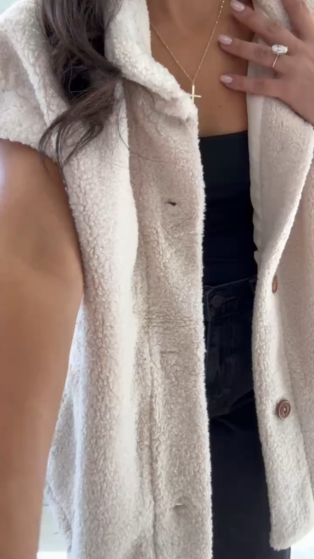 So cozy for the colder weather!

medium

amazon, amazon style, amazon fashion, vest, amazon winter transitional outfit, casual style, loungewear, Dede Raad, dress up buttercup, Nashville, mom of 3

#LTKmomlife #LTKootd