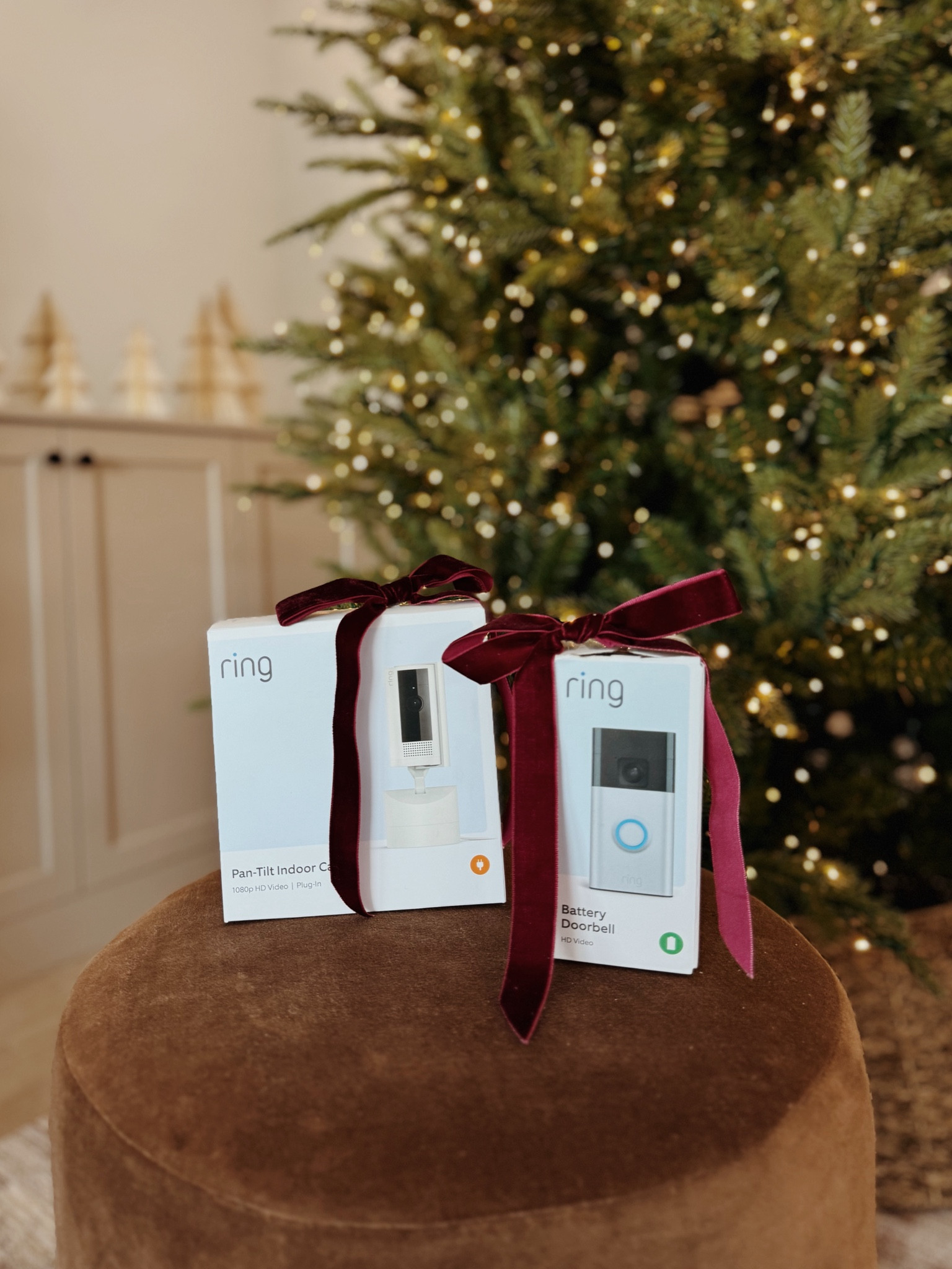 my number 1 must have for holiday front porches?? @ring battery doorbell from @target! 

I love being able to see all my packages get delivered this time of year and know that I can quickly bring them in! We also received our very first ring doorbell as a. Christmas gift and it’s still one of my favorite gifts! #ring #target #targetpartner 

#LTKGiftGuide #LTKCyberWeek #LTKHoliday