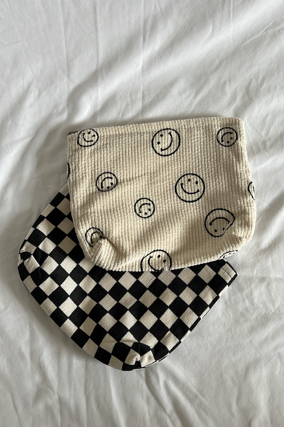 Amazon organizational makeup pouches 