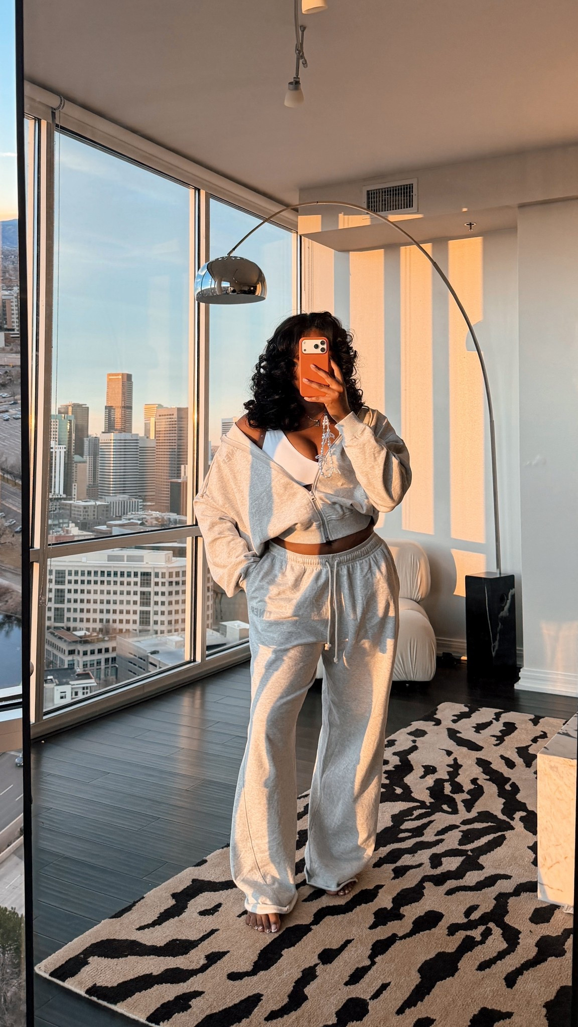 love, love living in my oner active raw lounge sweat set. so lightweight, yet cozy. 

top & bottom, large (pants, long length) 


#LTKootd #LTKActive #LTKdayinmylife