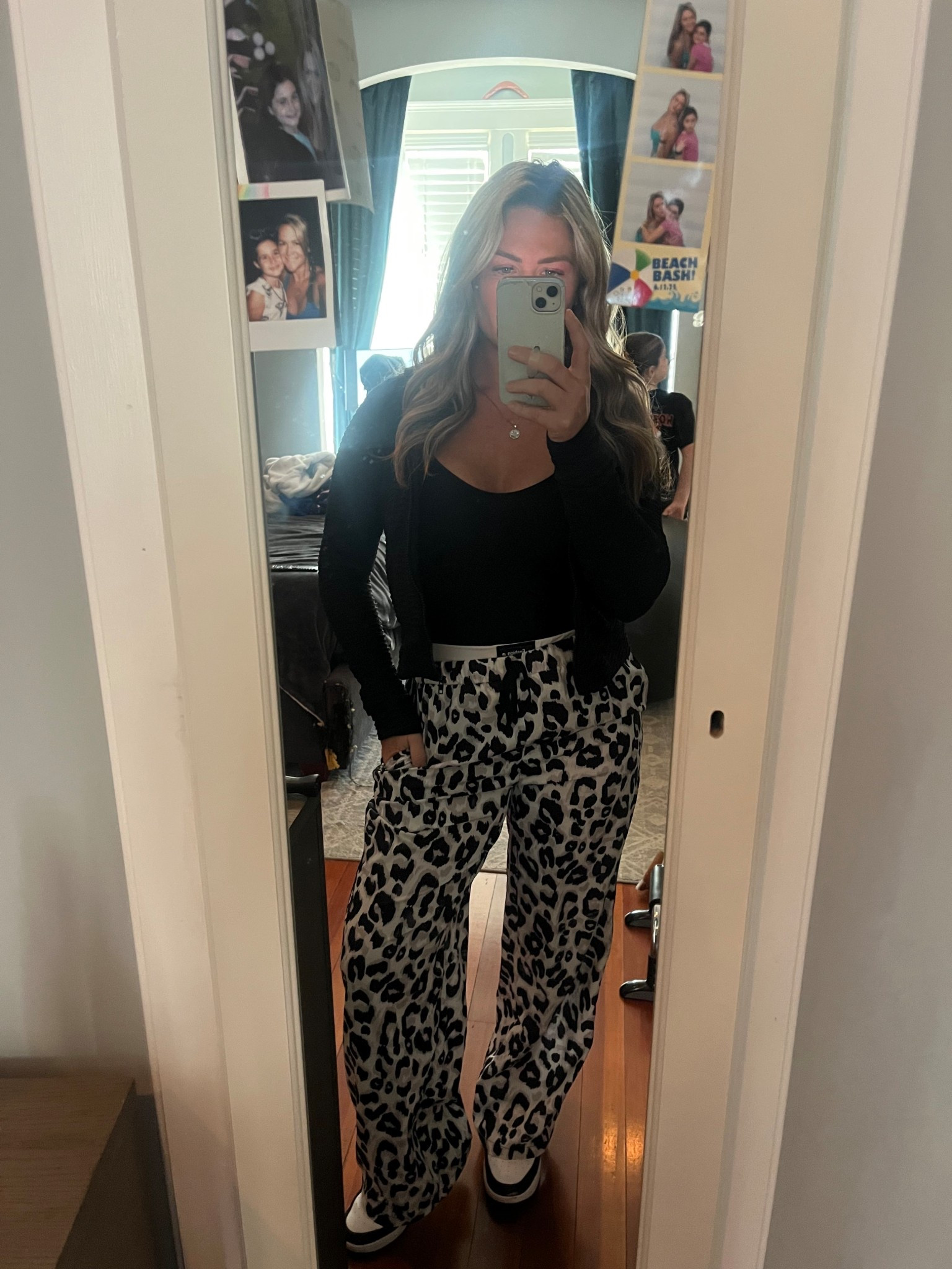 Cute but casual! Show stopped for a casual day out! You can also pair with a Jean jacket! #cheetahprint #blackandwhite

#LTKStyleTip #LTKFindsUnder50