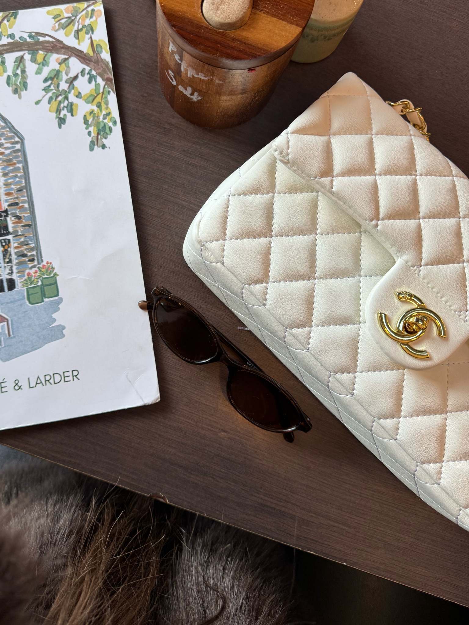 Breakfast diaries 🤍

White Chanel bag, trending, cat eye sunglasses, oval sunglasses, accessories, ootd, fashion, bag, handbag

#LTKaustralia #LTKbag #LTKover50style