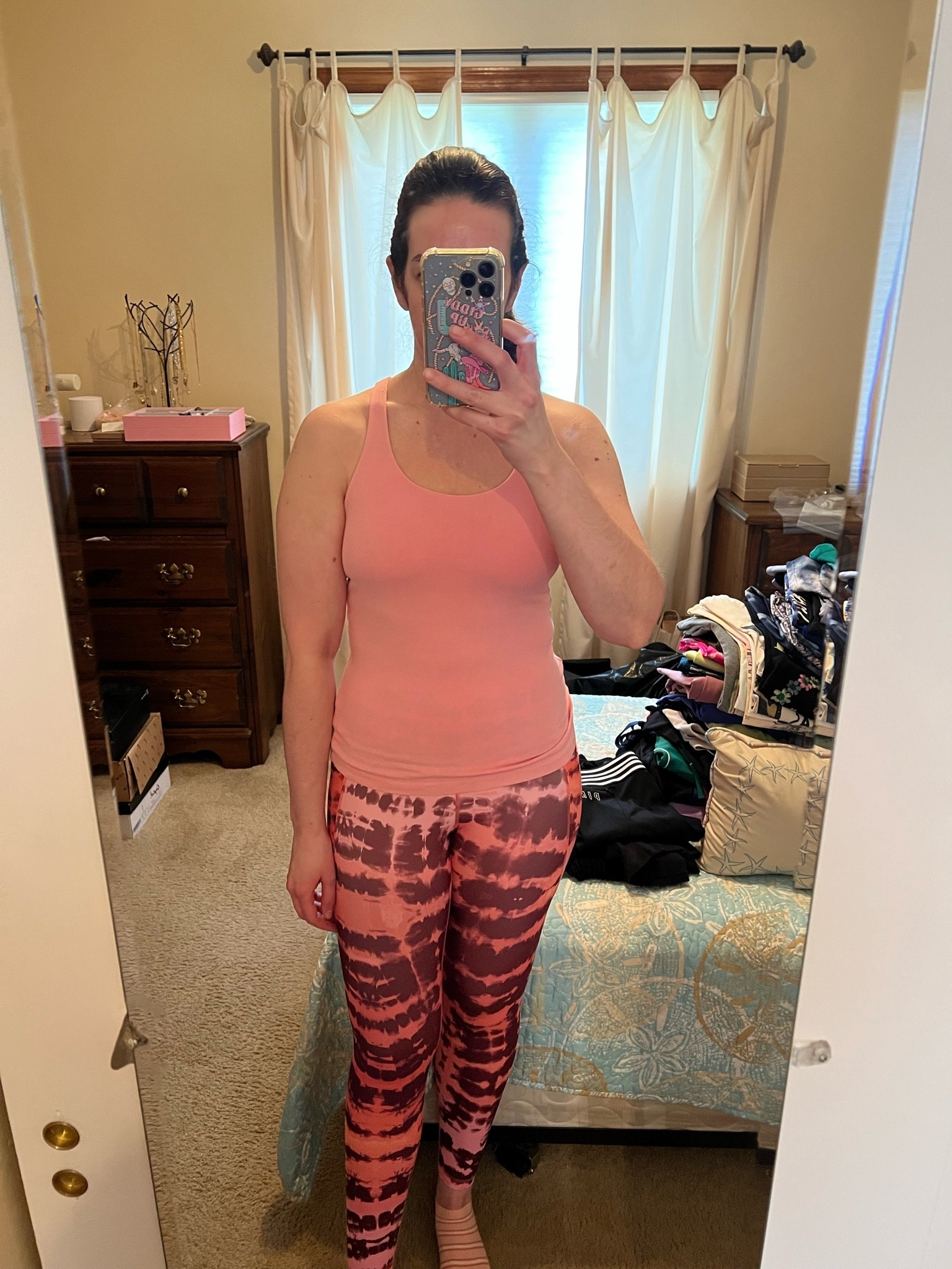 Salmon workout top (m). Pink leopard workout leggings (s). #workoutoutfit #workouttop
#workoutleggings #salmontop #fitnessgear #activewear

#LTKootd #LTKActive #LTKfitnessgoals