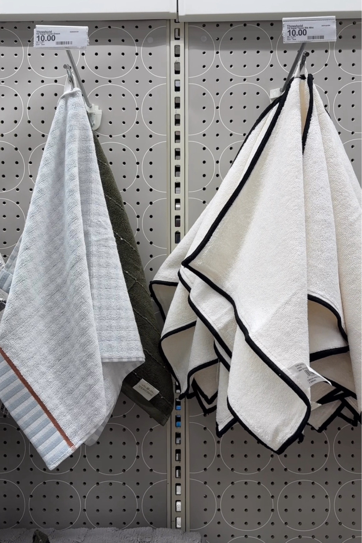 Bath towels, bathroom decor, parachute dupe

#LTKFindsUnder50 #LTKHome #LTKStyleTip