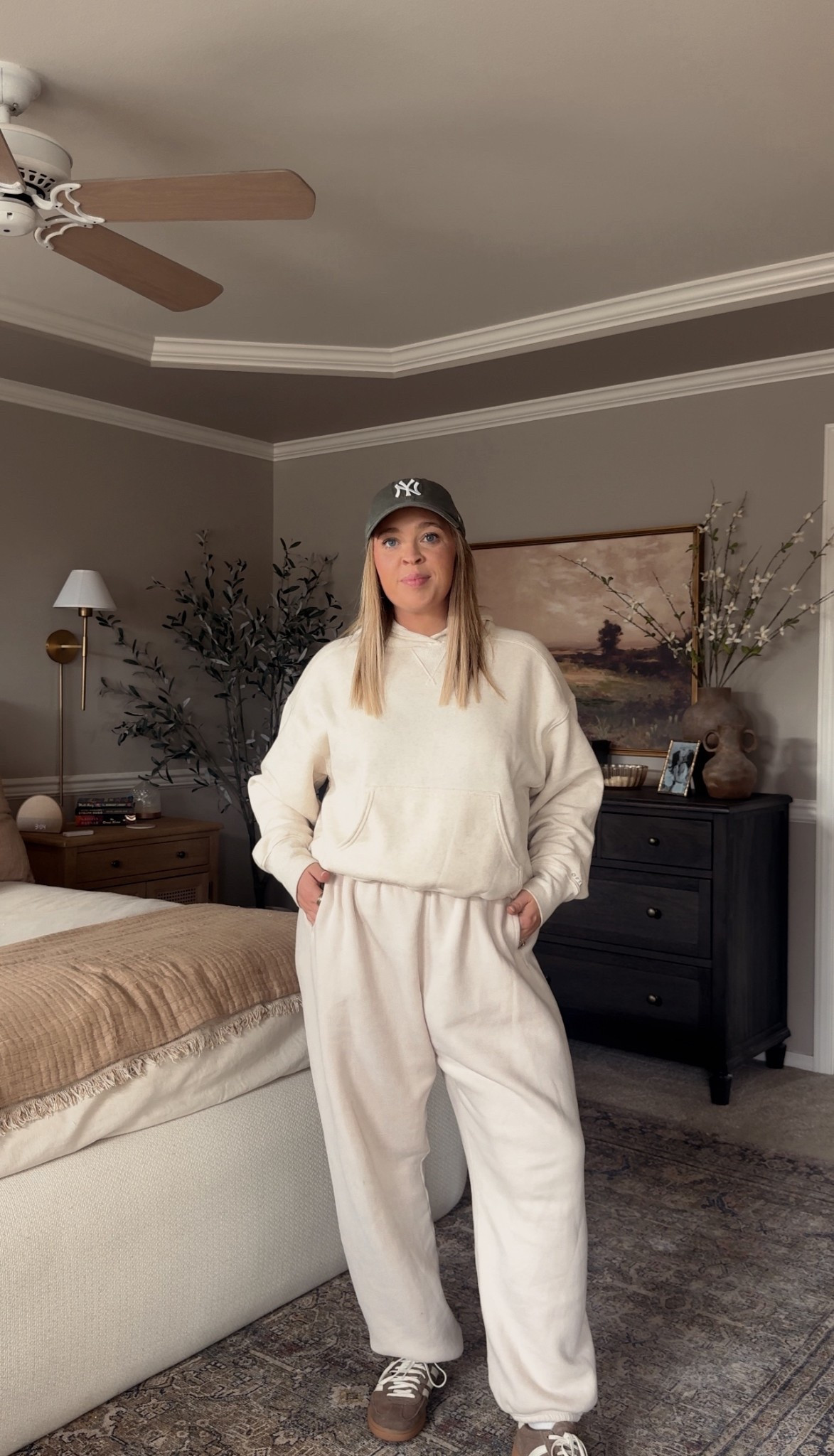 Midsize Cozy Fall Outfit 🍂🧺 Wearing a size medium top and large bottoms! Size 10/12 | Large | 5’4"

#LTKMidsize #LTKFindsUnder100 #LTKFindsUnder50