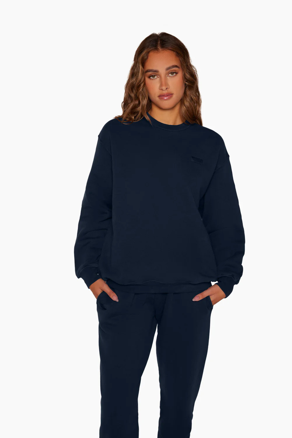 HEAVYWEIGHT SWEATS

                             
                            




    CREWNECK

... | SET Active