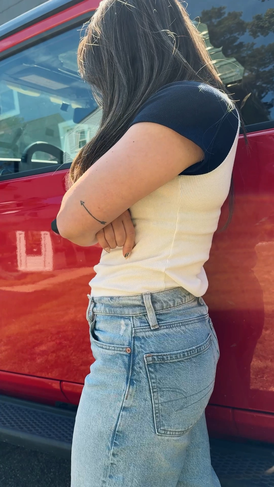 Casual mom of 2 under 3 pre school drop off outfit. These barrel jeans are so comfortable and the perfect mid rise! Def need to try them! They run true to size and have so many great washes  

#LTKStyleTip #LTKSaleAlert #LTKFindsUnder50