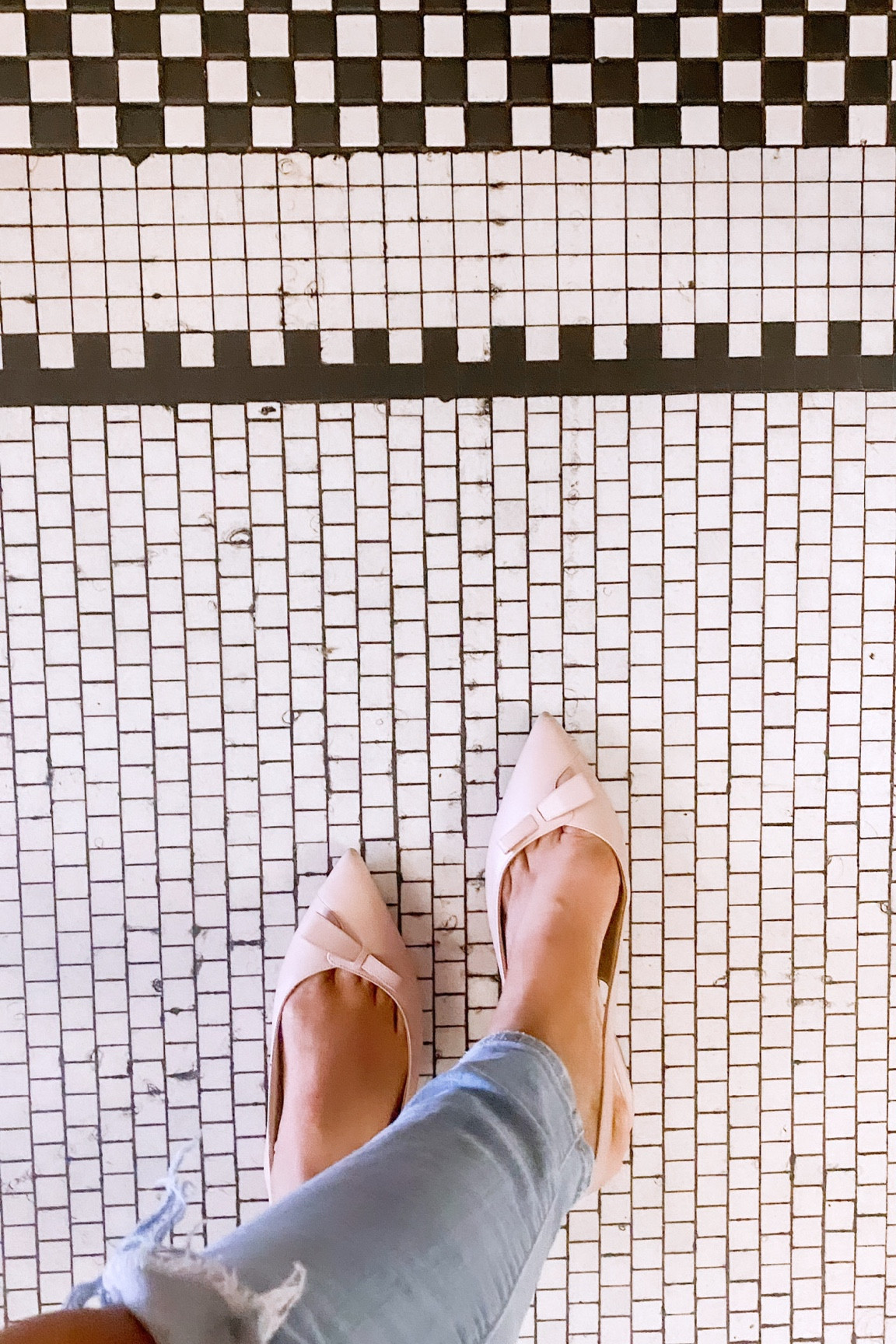 Give yourself the perfect pair of flats for Christmas this year! Sarah Flints Natalie Slings 💗 Mine are in petal calf 💗 use my code: 
SARAHFLINT-BACOLSIECOTTAGE for $50 off your first pair of shoes 

#LTKstyletip #LTKshoecrush #LTKGiftGuide