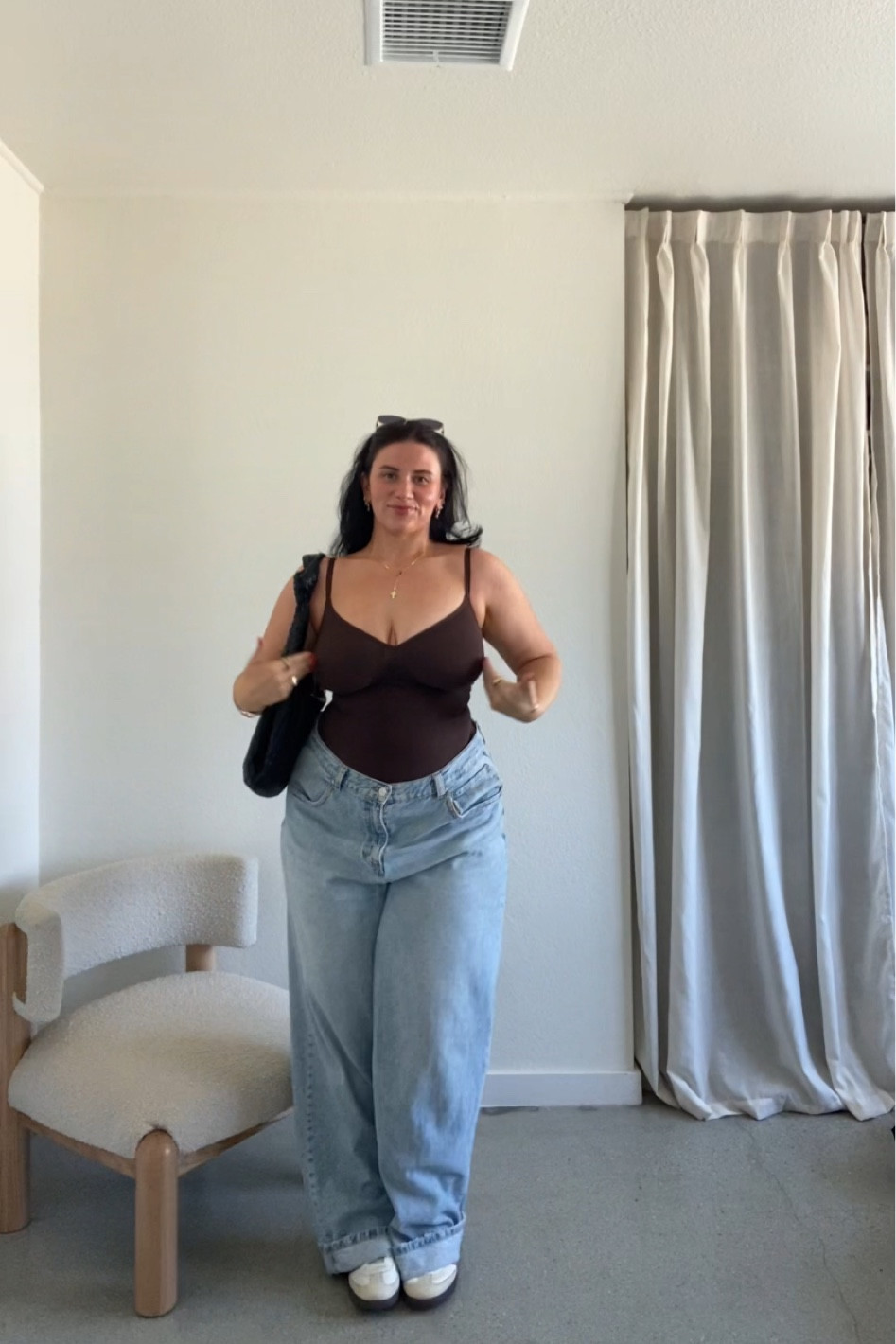 Jeans 14/32 bodysuit XL

#LTKFindsUnder50 #LTKPlusSize #LTKMidsize