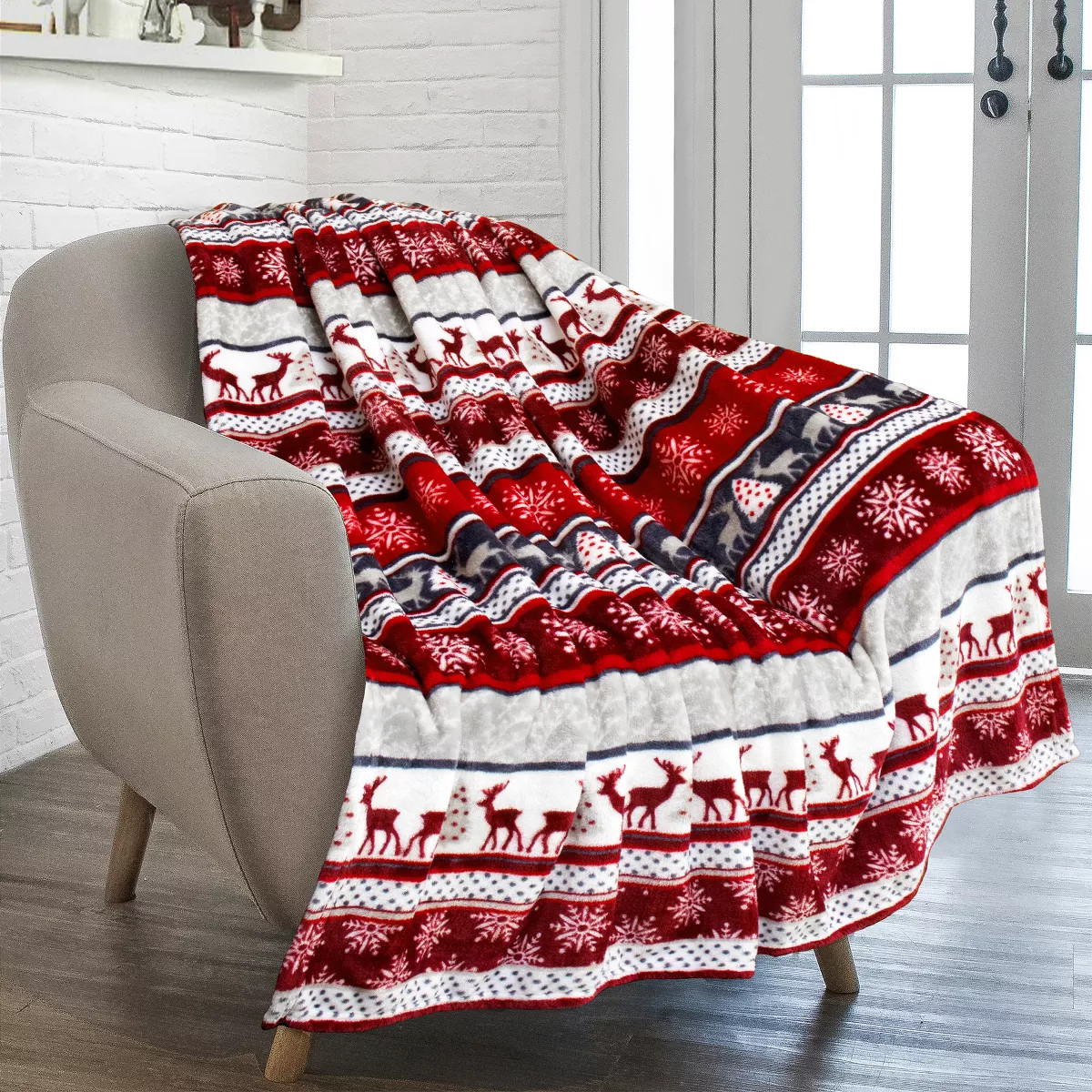 PAVILIA Lightweight Fleece Throw Blanket for Couch, Soft Warm Flannel Blankets for Bed | Target