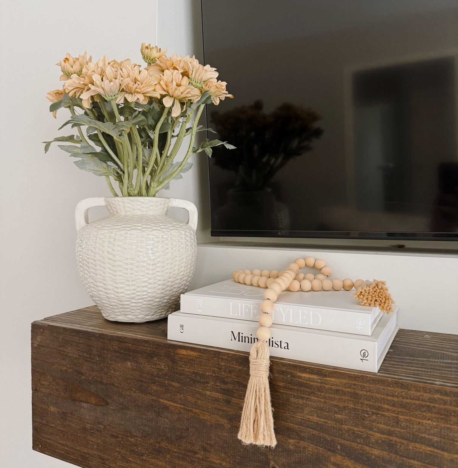 Little finishing touches on our mantle 🌻

#LTKHome