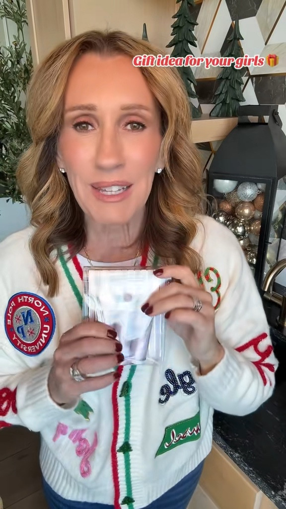 A fabulous value on this fun gift set from Tarte 😍 a great gift for your girls, a secret Santa gift, an exchange gift, a favorite things party gift, we’re stocking stuffers

#LTKHoliday #LTKCyberWeek #LTKGiftGuide