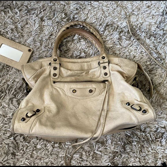 Balenciaga City Classic Studs Bag Leather Medium | Poshmark