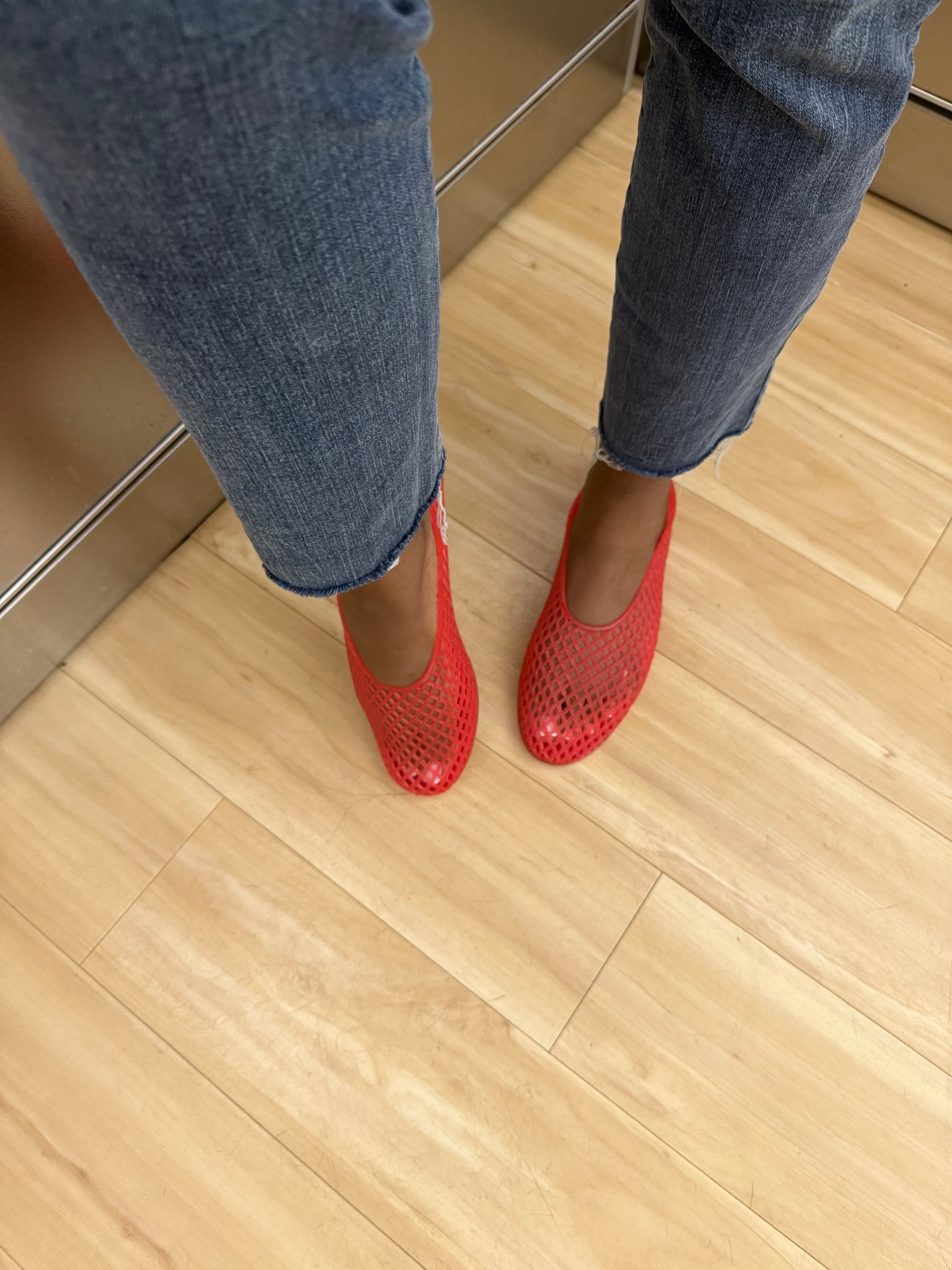 On the go Jelly Ballet Flats! Comfortable and go perfect with jeans or ankle length pants! ❤️✨