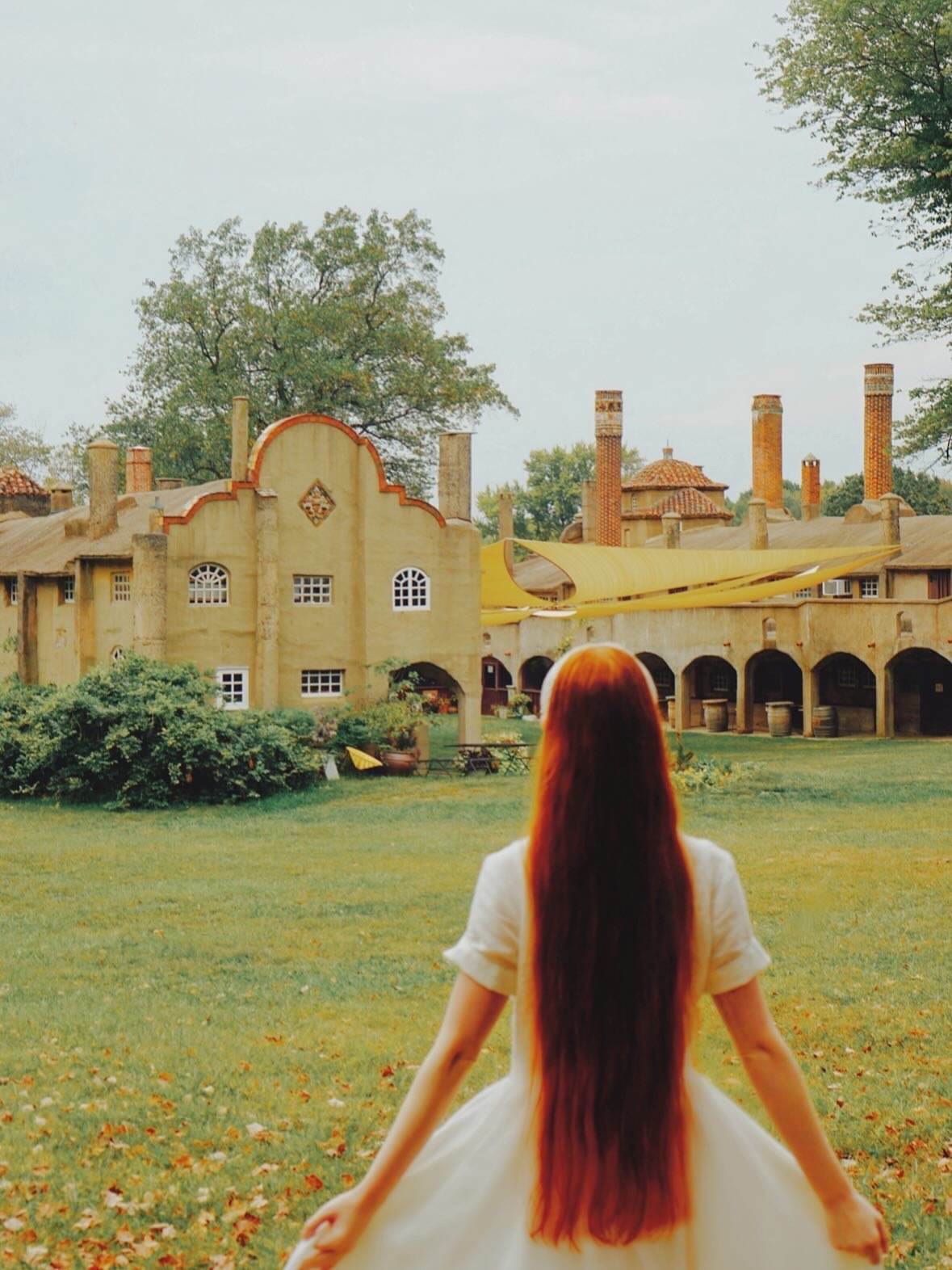 Omg this picture is so perfect haha! But this dress is even more ♥️🍂🕯️

#LTKSeasonal #LTKHalloween #LTKPetite