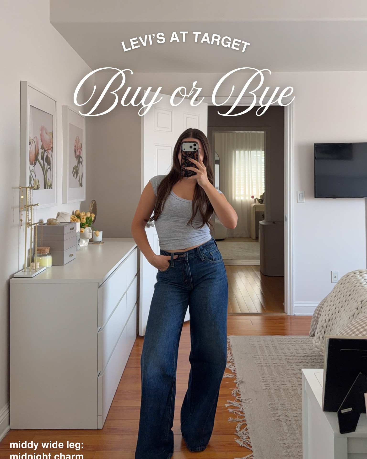 #ad #targetpartner Levi’s are officially at @Target! So i tried on their Middy Wideleg jean, Cinch Baggy jean, and Superlow Loose jean (size up one in these)! #liveinlevis