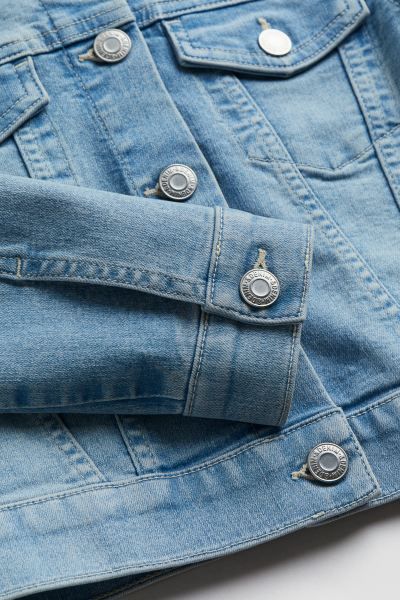 Denim Jacket - Long sleeve - Regular length - Light denim blue - Kids | H&M US | H&M (US + CA)