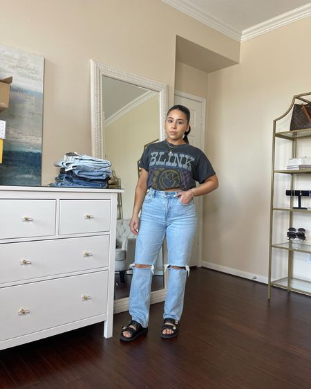 Abercrombie curve love jeans 
Wearing a size 27 short in pairs 1-3 and 26 short in pair 4 
Black sandals: 6 
Band tee: xs/small 

Skinny jeans • mom jeans • 90s jeans • cargo jeans 

#LTKSeasonal #LTKfindsunder100 #LTKstyletip