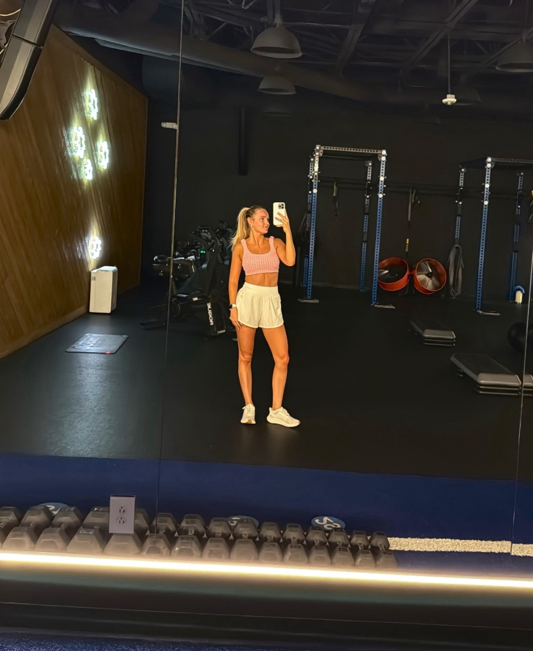Wearing a size XS in the shorts and a small in the top! These Amazon shorts have built in shorts and zippers on the side. The quality is amazing!  


#LTKFindsUnder100 #LTKActive