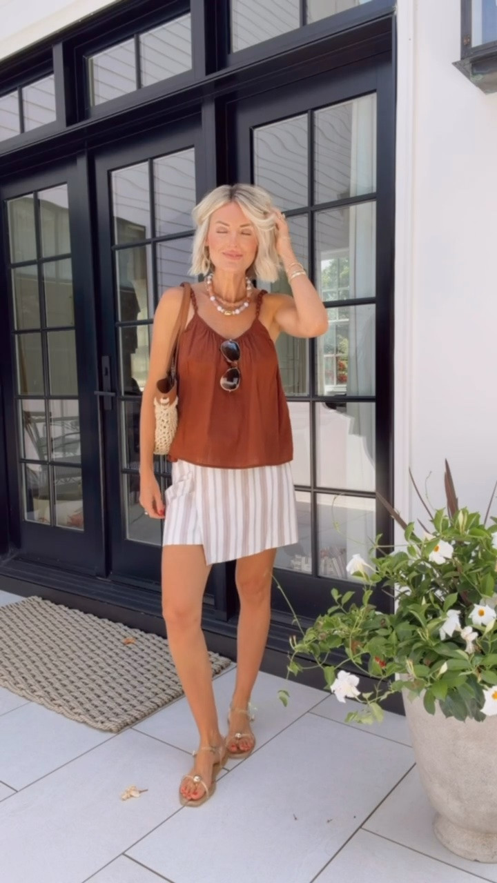 Love this new brown top I just got! It goes perfectly with this striped skirt! Wearing XS in top & S in skirt!

Loverly Grey, Target, summer outfit, skirt, sandals

#LTKSeasonal