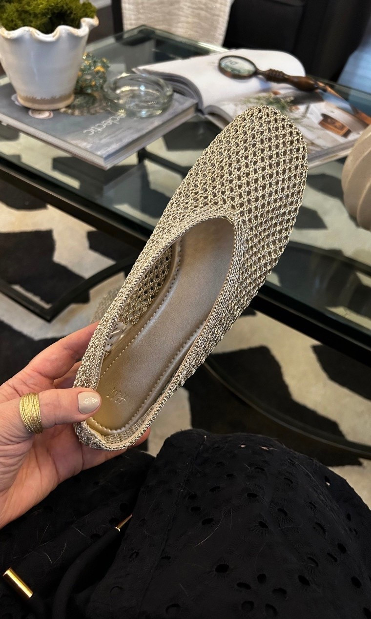 #ltkshoes

#LTKMidsize #LTKSeasonal #LTKOver40