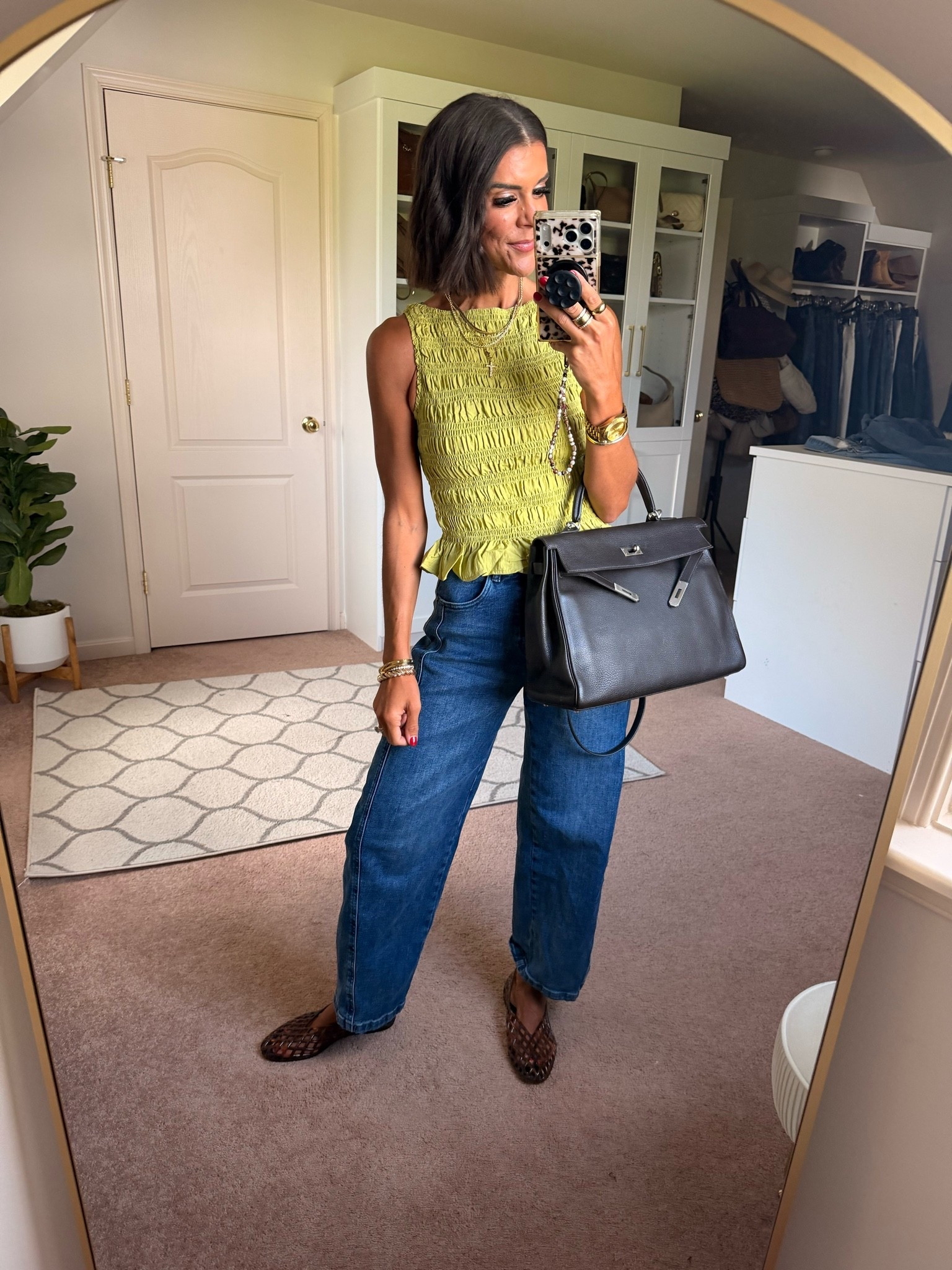 Size small in top Jeans tts

#LTKdayinmylife #LTKgrwm #LTKootd