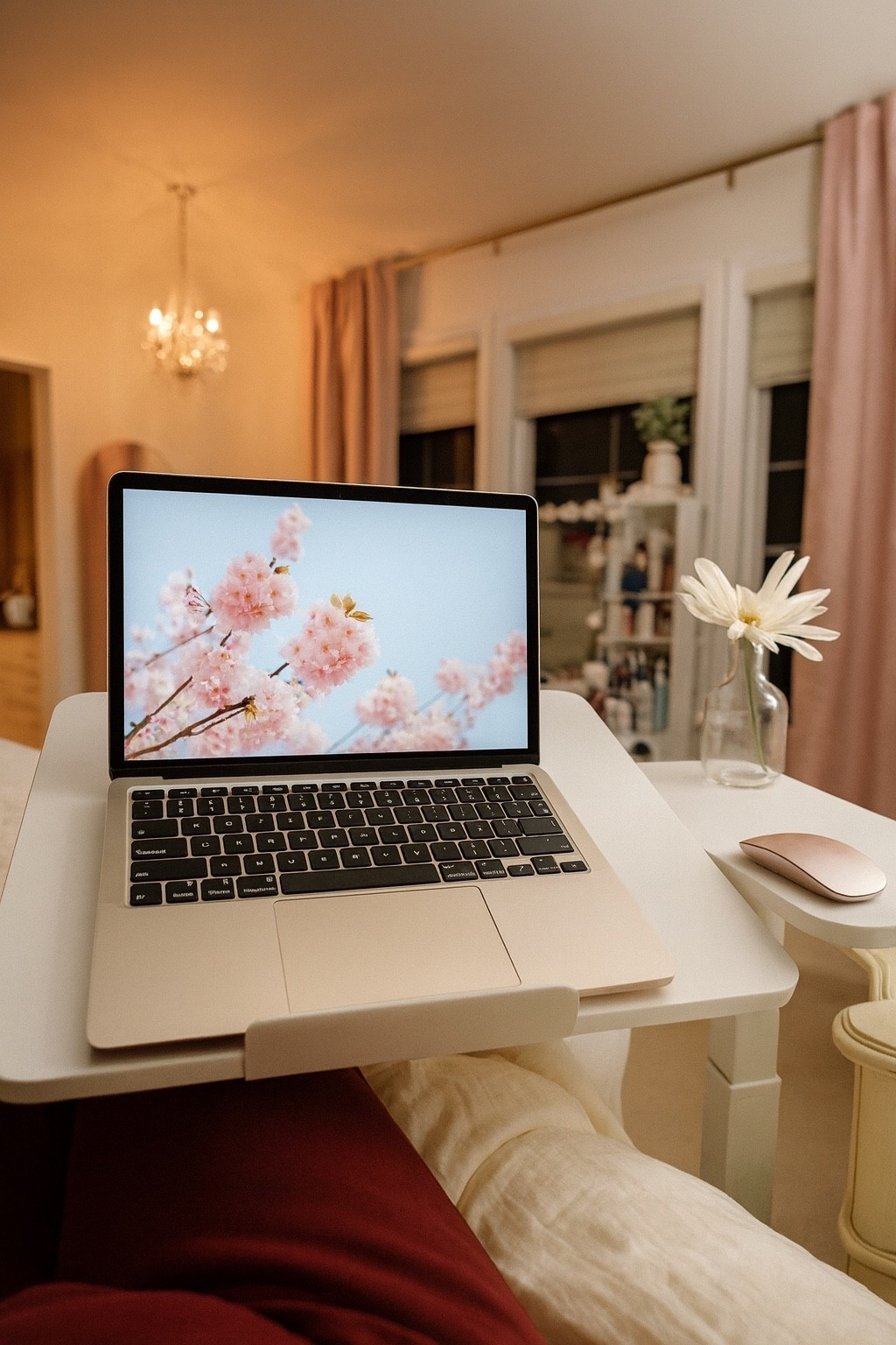 Kinda obsessed 😍 with this bed desk that tilts and rolls all around my room! I can fit it over my walking pad and even used it to fold laundry lol 🫣
Someone’s reel totally sold me again… and now I’m telling all of YOU that you also need one! 💻✨

#AmazonFinds #TikTokMadeMeBuyIt #WorkFromBed #MomLife #BedroomGoals #HomeOfficeSetup #AmazonFavorites #DeskSetup #CozyVibes #AmazonHome

#LTKOver40 #LTKHome #LTKMidsize