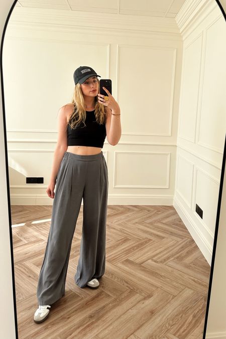 These trousers are so comfy and sit so nicely 🖤

#LTKSeasonal #LTKeurope #LTKstyletip