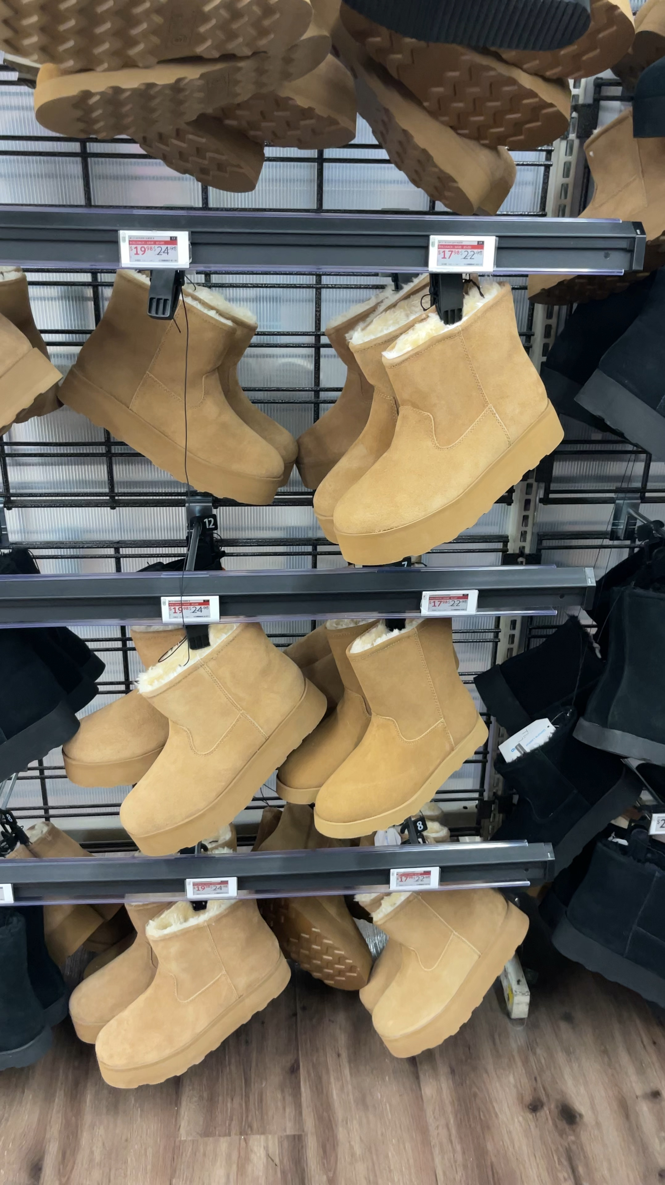  $16-$18 can’t beat it 🏃‍♀️‍➡️!

#LTKShoeCrush #LTKFindsUnder50 #LTKWatchNow