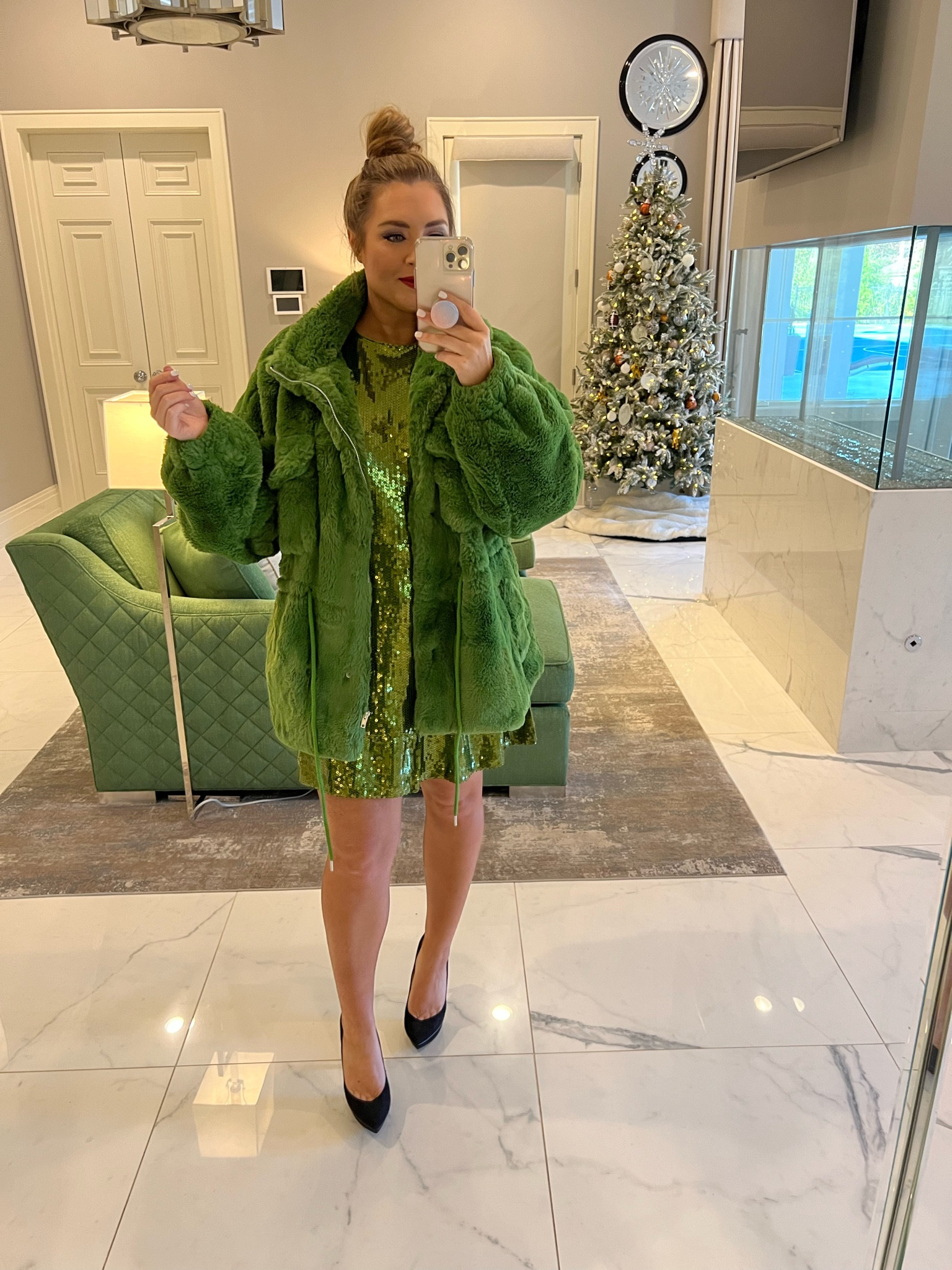 NYE, Faux, Fur, Sparkle, Holiday, Dress, Walmart, Fashion 

#LTKbump